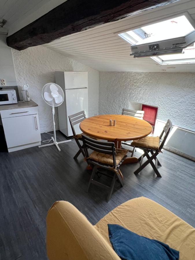 Appartement Au Coeur De Carcassonne Eksteriør bilde